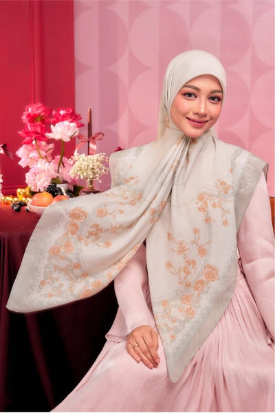 Demure - Bettle Moss Demure - Bettle Moss